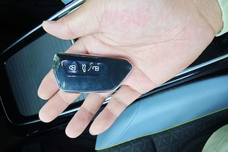 Used Volkswagen ID.4 X 2021 Pro Smart Long-Range Edition Vehicle Key