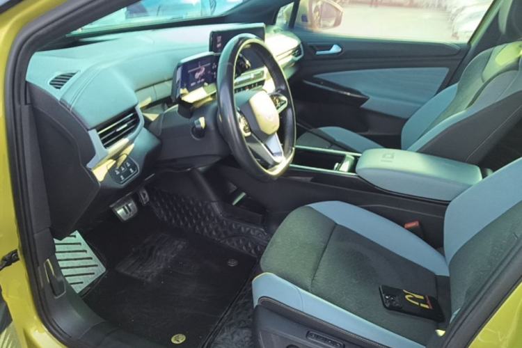 Used Volkswagen ID.4 X 2021 Pro Smart Long-Range Edition Driver Seat