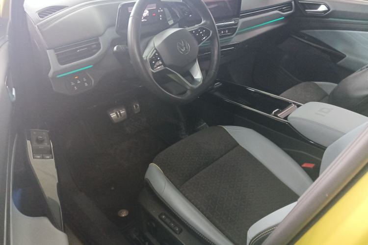 Used Volkswagen ID.4 X 2021 Pro Smart Long-Range Edition Driver Seat