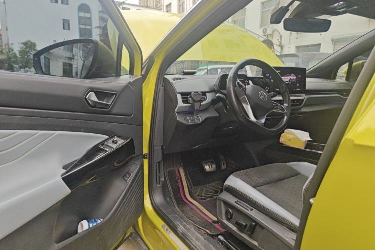 Used Volkswagen ID.4 X 2021 Pro Smart Long-Range Edition Driver Seat