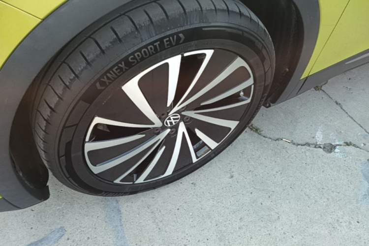 Used Volkswagen ID.4 X 2021 Pro Smart Long-Range Edition Exterior 4