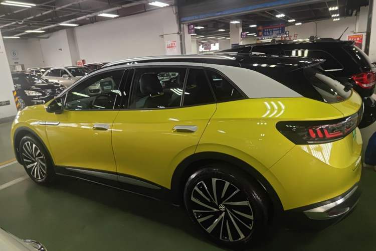 Used Volkswagen ID.4 X 2021 Pro Smart Long-Range Edition Exterior 5