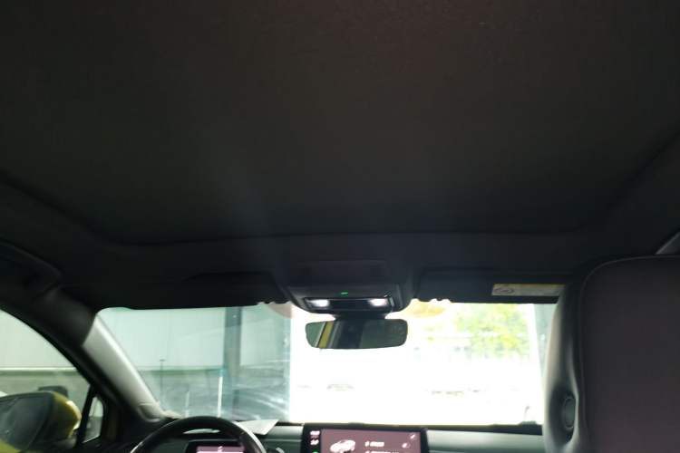 Used Volkswagen ID.4 X 2021 Pro Smart Long-Range Edition Headliner