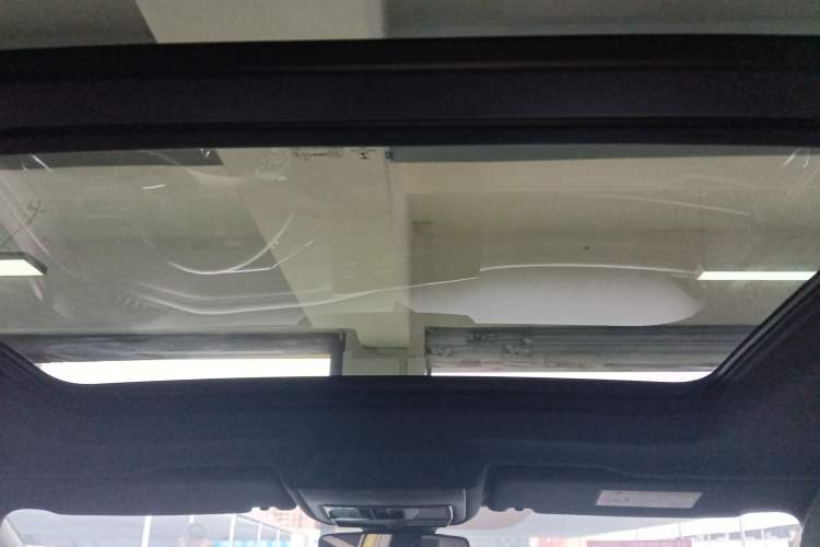 Used Volkswagen ID.4 X 2021 Pro Smart Long-Range Edition Headliner