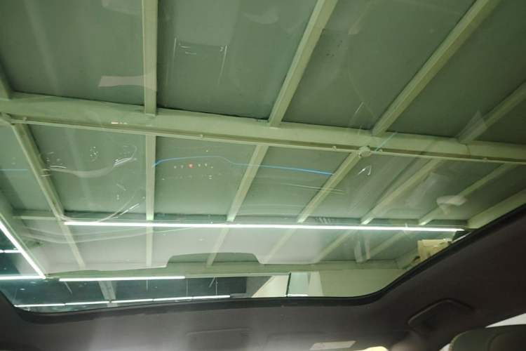 Used Volkswagen ID.4 X 2021 Pro Smart Long-Range Edition Headliner