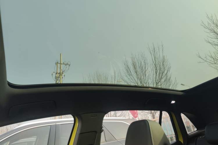 Used Volkswagen ID.4 X 2021 Pro Smart Long-Range Edition Headliner