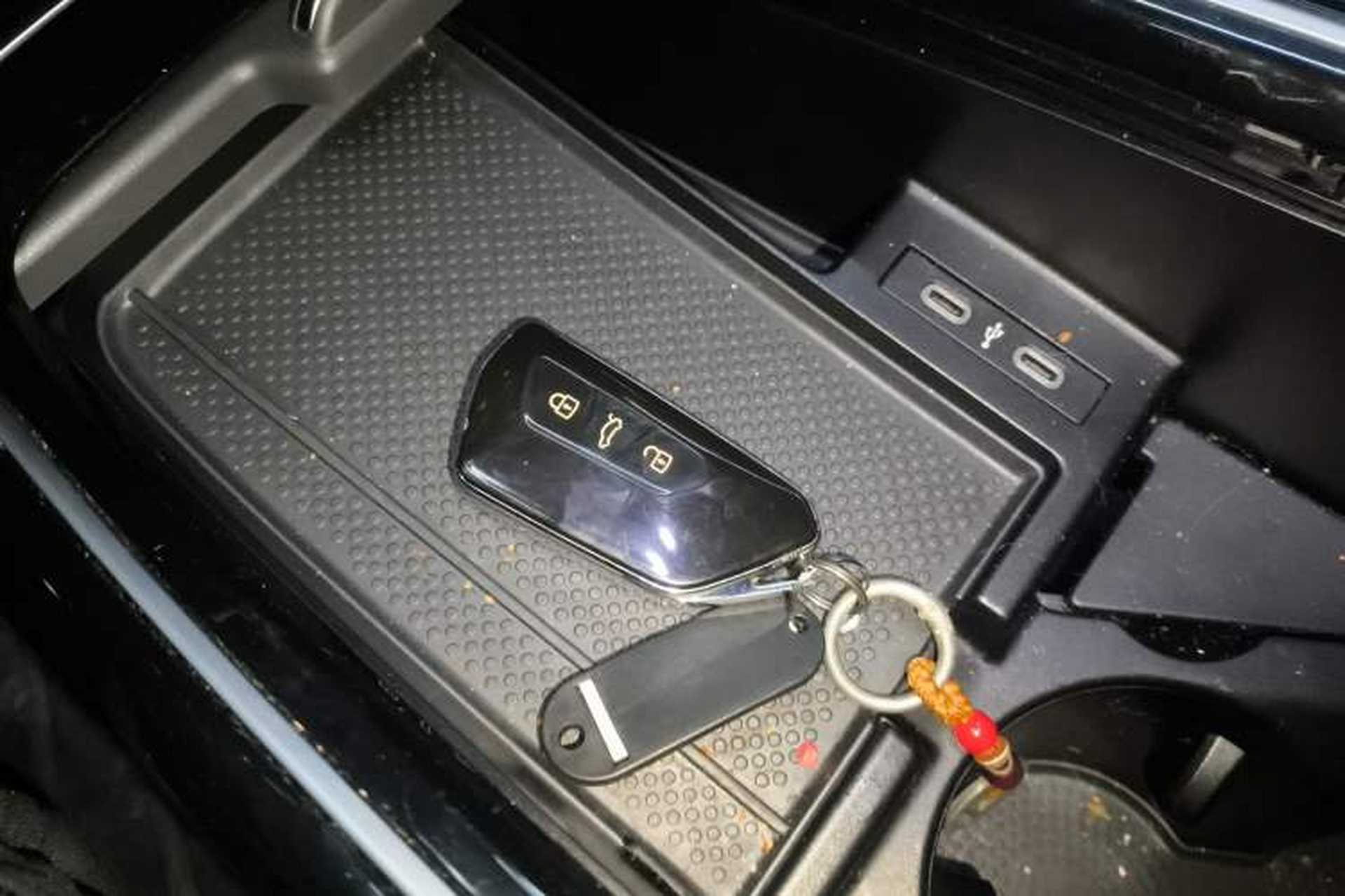 Used Volkswagen ID.4 X 2021 Pure Edition Interior 1