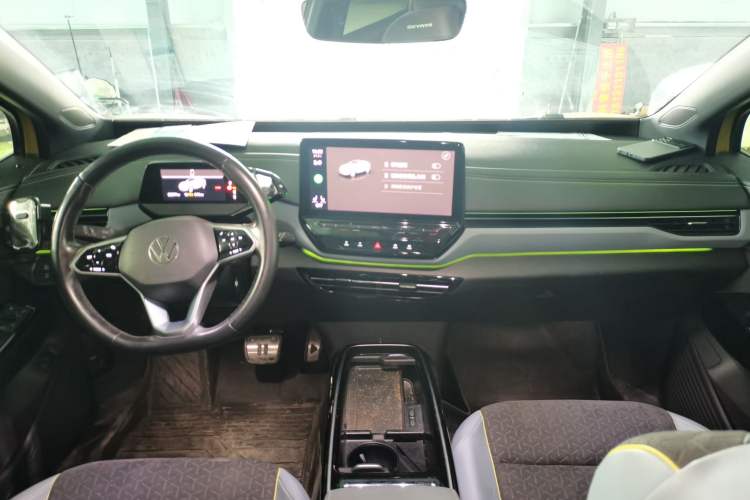 Used Volkswagen ID.4 X 2021 Pro Smart Long-Range Edition Interior 2
