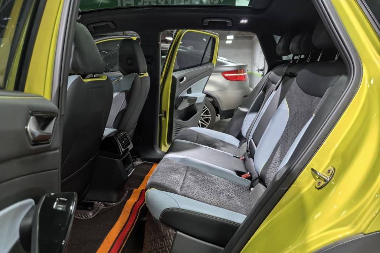 Used Volkswagen ID.4 X 2021 Prime Kinergy Four-Wheel Drive Edition Interior 2