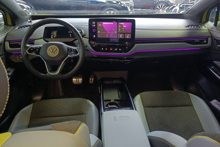 Used Volkswagen ID.4 X 2021 Pro Smart Long-Range Edition Interior 2