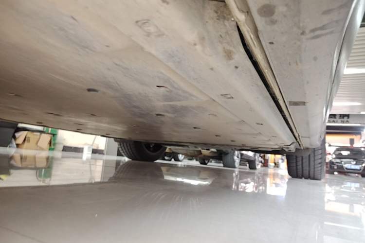 Used Volkswagen ID.4 X 2021 Pro Smart Long-Range Edition Left Side Sill