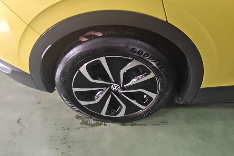 Used Volkswagen ID.4 X 2021 Pure Edition Right Rear Wheel Hub