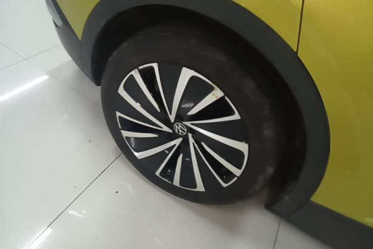 Used Volkswagen ID.4 X 2021 1st Edition ID. First Impression Edition Right Rear Wheel Hub