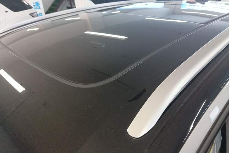 Used Volkswagen ID.4 X 2021 Pro Smart Long-Range Edition Roof