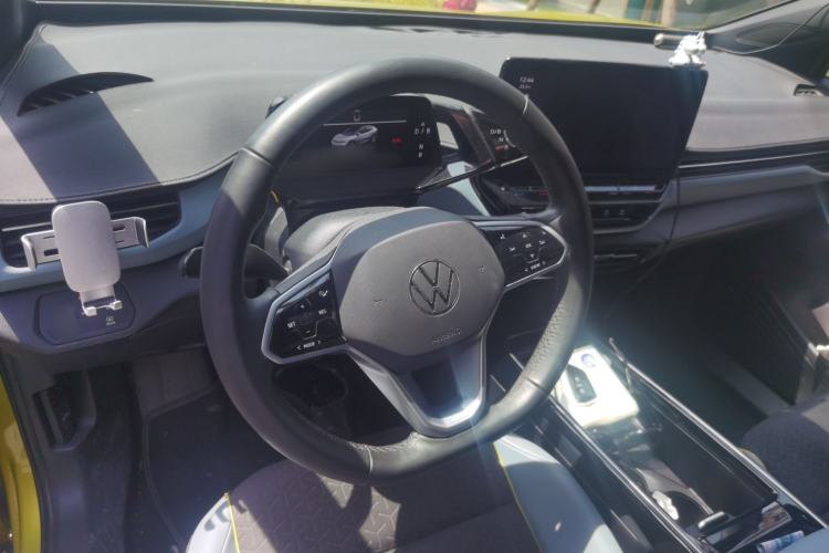 Used Volkswagen ID.4 X 2021 Pro Smart Long-Range Edition Steering Wheel