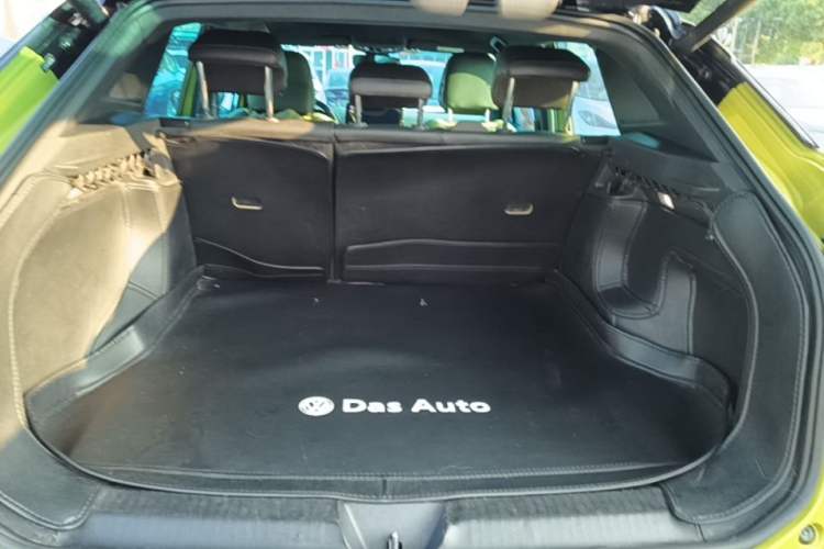 Used Volkswagen ID.4 X 2021 Pro Smart Long-Range Edition Trunk