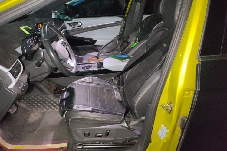 Used Volkswagen ID.4 X 2022 Pure Smart Edition Left Front Seat