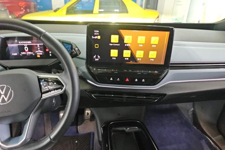 Used Volkswagen ID.4 X 2022 Pure Smart Edition Audio And AC Panel
