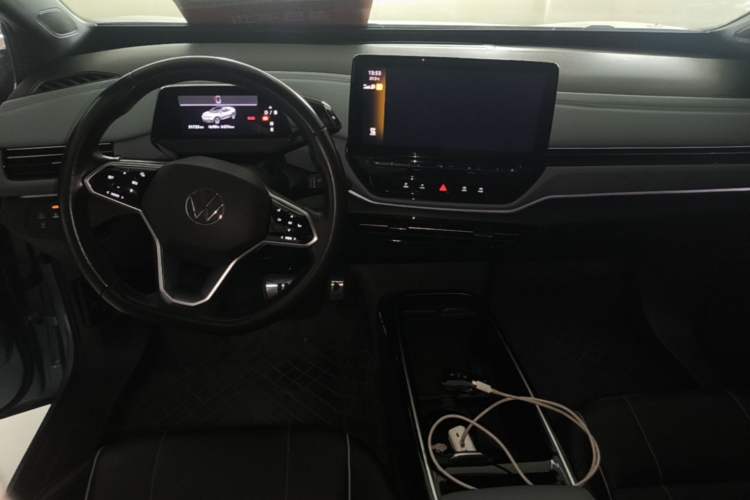 Used Volkswagen ID.4 X 2022 Pure Long-Range Version Center Console