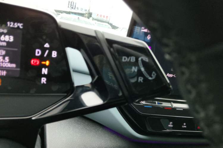Used Volkswagen ID.4 X 2022 Smart Enjoyment Long-Range Edition Gear Lever