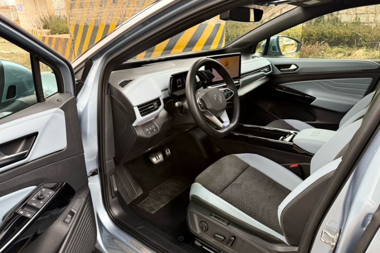 Used Volkswagen ID.4 X 2022 Intelligent Long-Range Version Interior 1