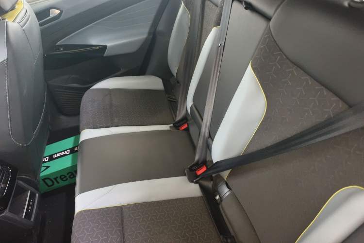 Used Volkswagen ID.4 X 2022 Intelligent Long-Range Version Interior 4