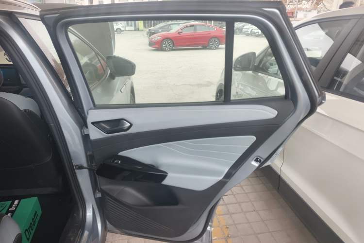 Used Volkswagen ID.4 X 2022 Intelligent Long-Range Version Interior 6