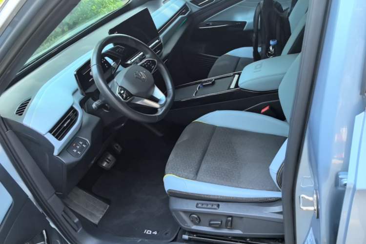 Used Volkswagen ID.4 X 2022 Smart Enjoyment Long-Range Edition Left Front Seat