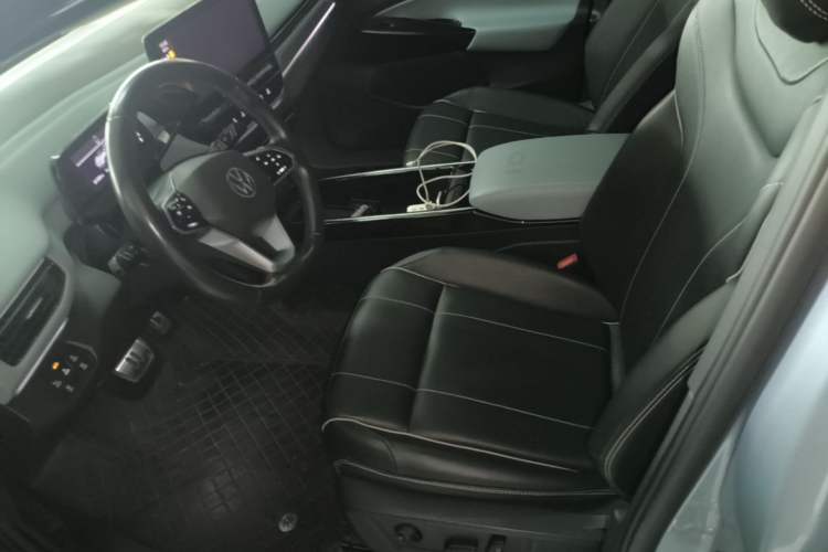 Used Volkswagen ID.4 X 2022 Pure Long-Range Version Left Front Seat
