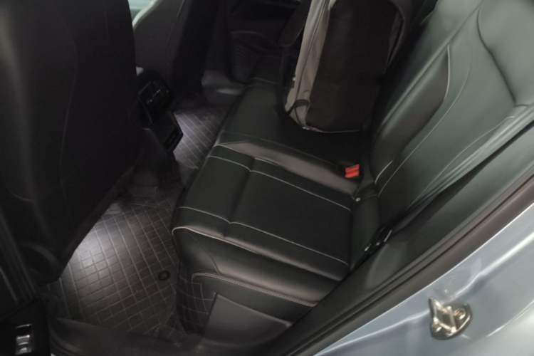 Used Volkswagen ID.4 X 2022 Pure Long-Range Version Left Rear Seat