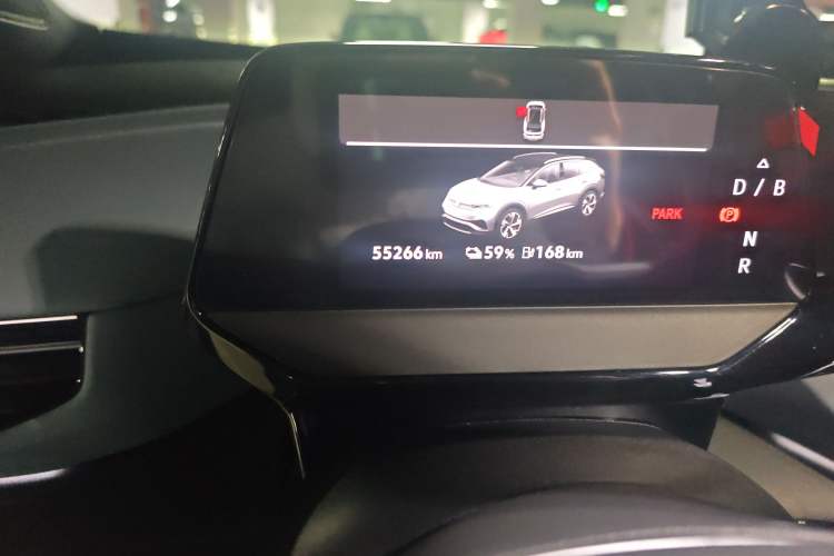 Used Volkswagen ID.4 X 2022 Pure Smart Edition Odometer Close Up