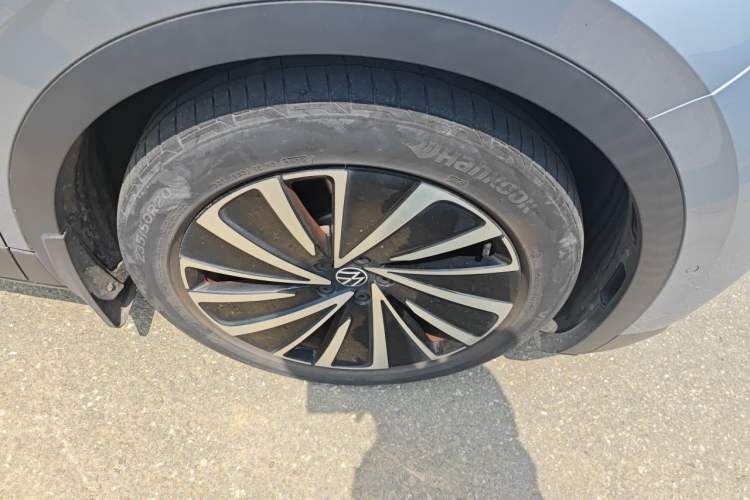 Used Volkswagen ID.4 X 2022 Intelligent Long-Range Version Right Front Wheel Hub