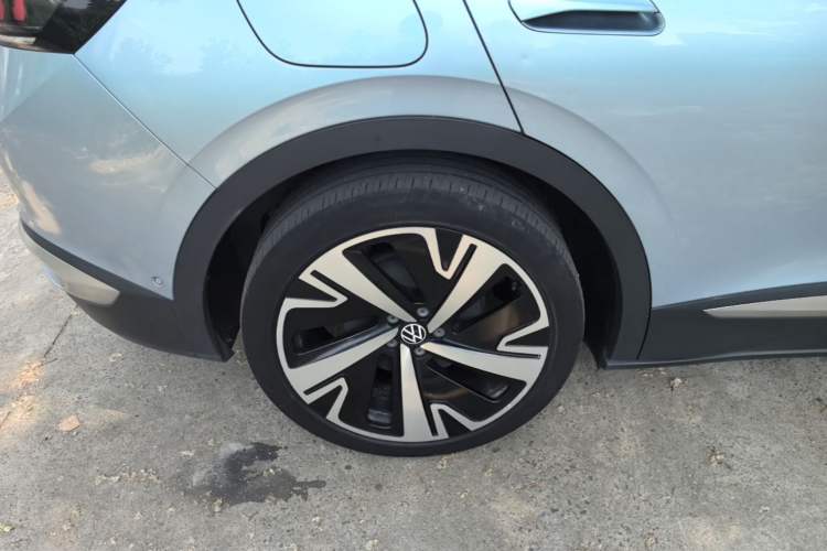 Used Volkswagen ID.4 X 2022 Smart Enjoyment Long-Range Edition Right Rear Wheel Hub