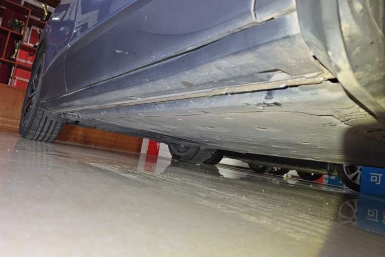 Used Volkswagen ID.4 X 2022 Pure Smart Edition Right Side Sill