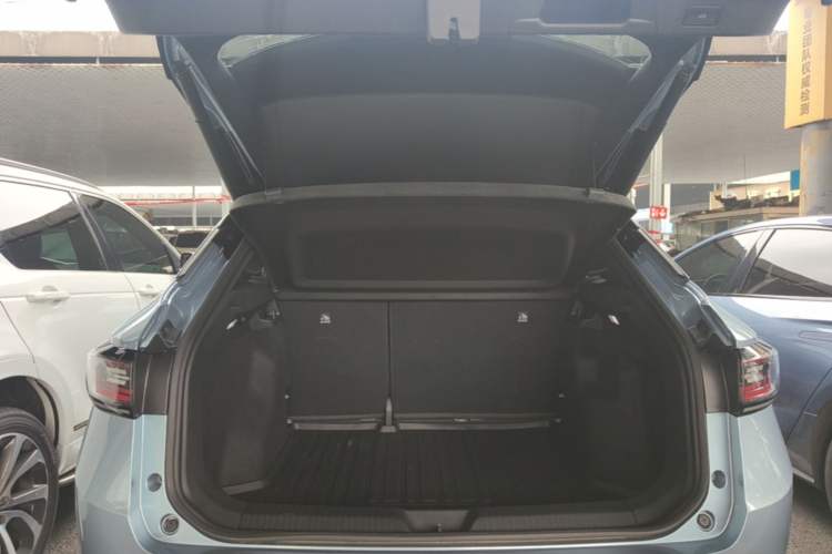 Used Volkswagen ID.4 X 2022 Intelligent Long-Range Version Trunk