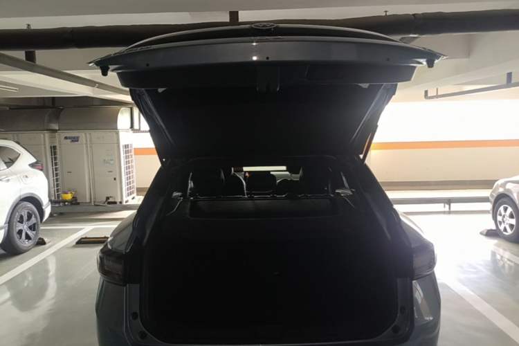 Used Volkswagen ID.4 X 2022 Pure Long-Range Version Trunk