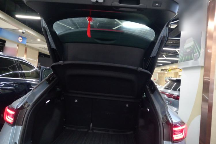 Used Volkswagen ID.4 X 2022 Intelligent Long-Range Version Trunk