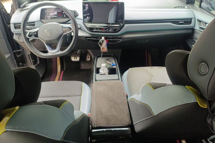 Used Volkswagen ID.4 X 2022 Intelligent Long-Range Version Center Console