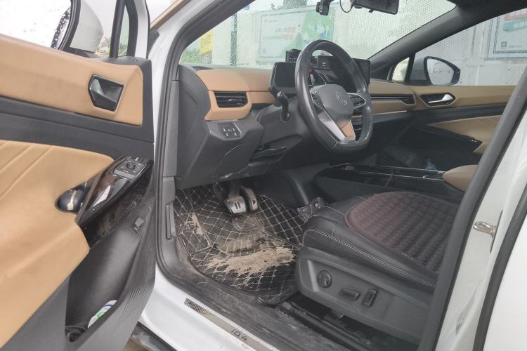 Used Volkswagen ID.4 X 2022 Pure Long-Range Version Driver Seat
