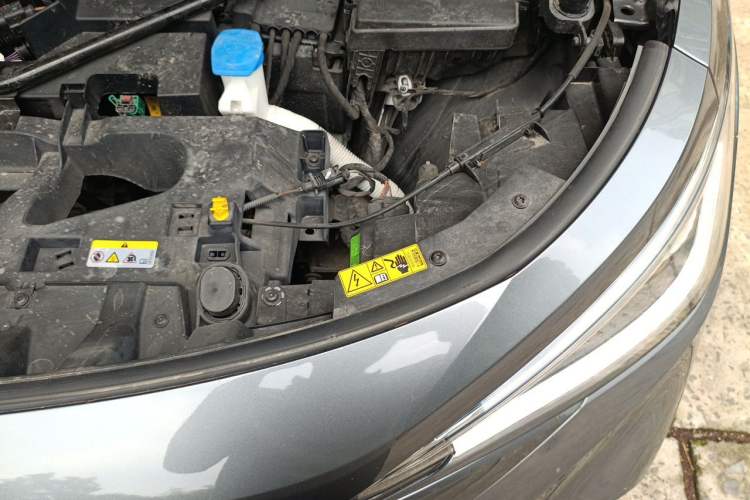 Used Volkswagen ID.4 X 2022 Intelligent Long-Range Version Engine Bay Left
