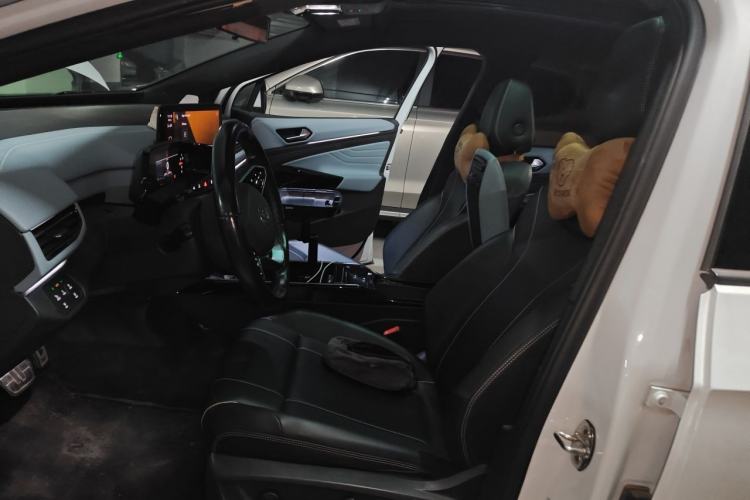 Used Volkswagen ID.4 X 2022 Pure Smart Edition Left Front Seat