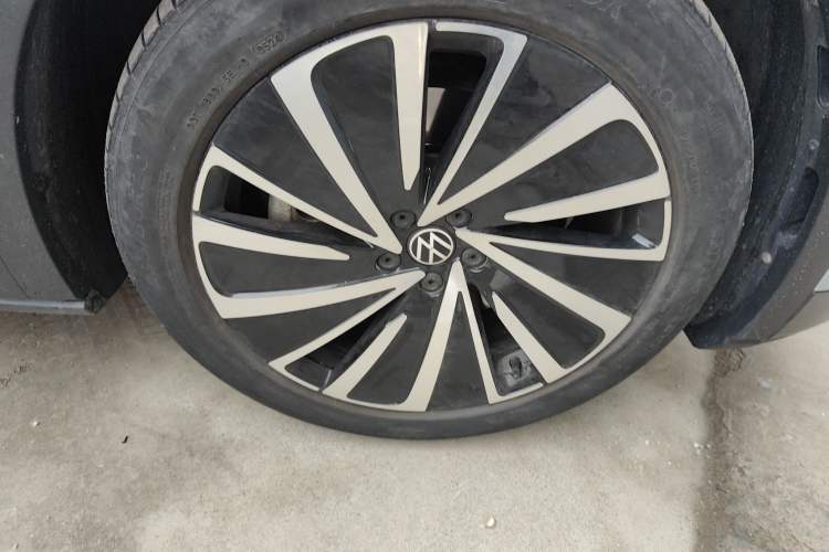 Used Volkswagen ID.4 X 2022 Intelligent Long-Range Version Right Front Wheel Hub