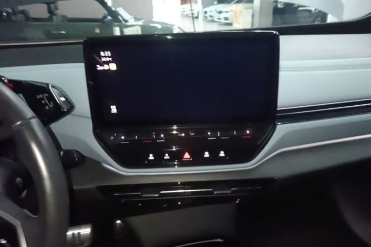 Used Volkswagen ID.4 X 2022 Pure Smart Edition Audio And AC Panel