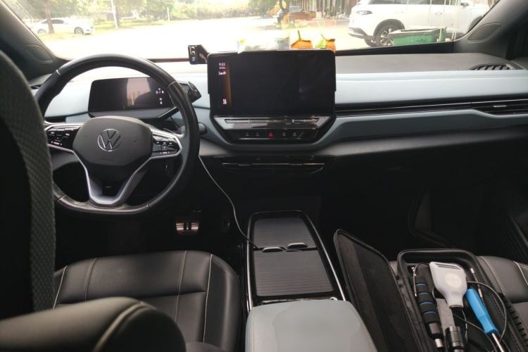 Used Volkswagen ID.4 X 2022 Pure Long-Range Version Center Console