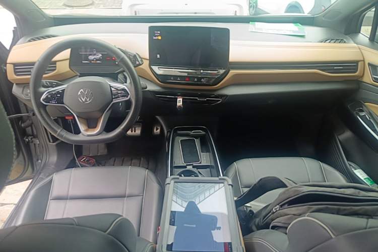 Used Volkswagen ID.4 X 2022 Pure Long-Range Version Center Console