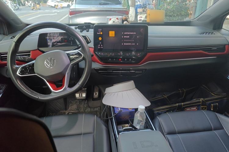 Used Volkswagen ID.4 X 2022 Pure Long-Range Version Center Console
