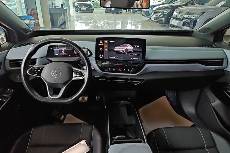 Used Volkswagen ID.4 X 2022 Pure Long-Range Version Center Console