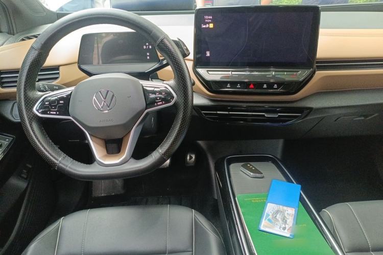 Used Volkswagen ID.4 X 2022 Pure Long-Range Version Center Console