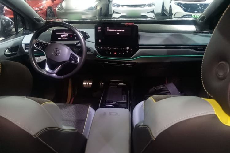Used Volkswagen ID.4 X 2022 Intelligent Long-Range Version Center Console