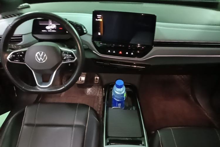 Used Volkswagen ID.4 X 2022 Pure Long-Range Version Center Console